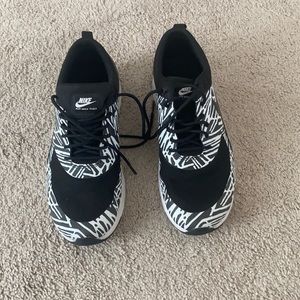 Nike air max thea